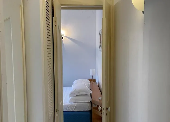 Anna's Terrace - Via Reginaldo Giuliani 13 Lejlighed *